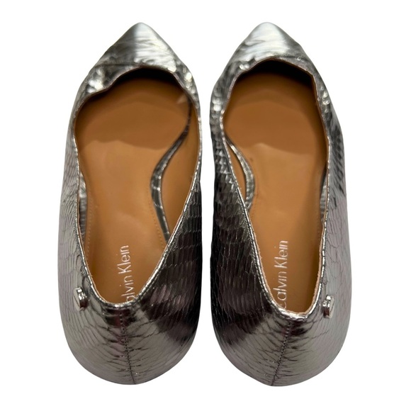 Calvin Klein Flats GAILIA Pointed Toe Shoes Faux Snakeskin Y2K Metallic Silver 9 - Picture 13 of 17